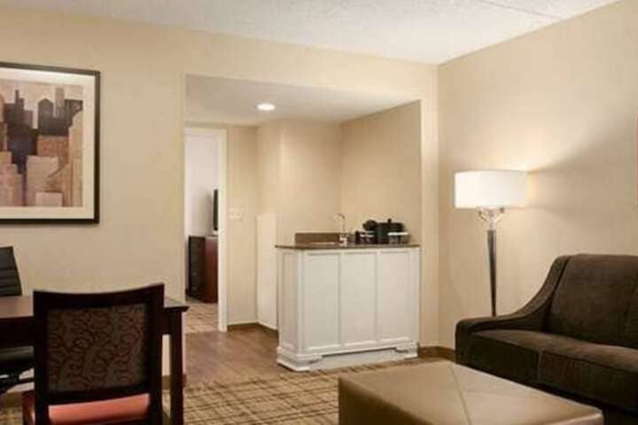 Room 8 of 31