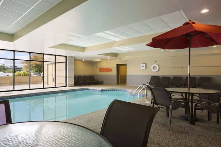 Pool 14 of 31