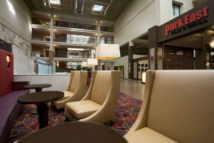 Hotel Interior 4 of 31